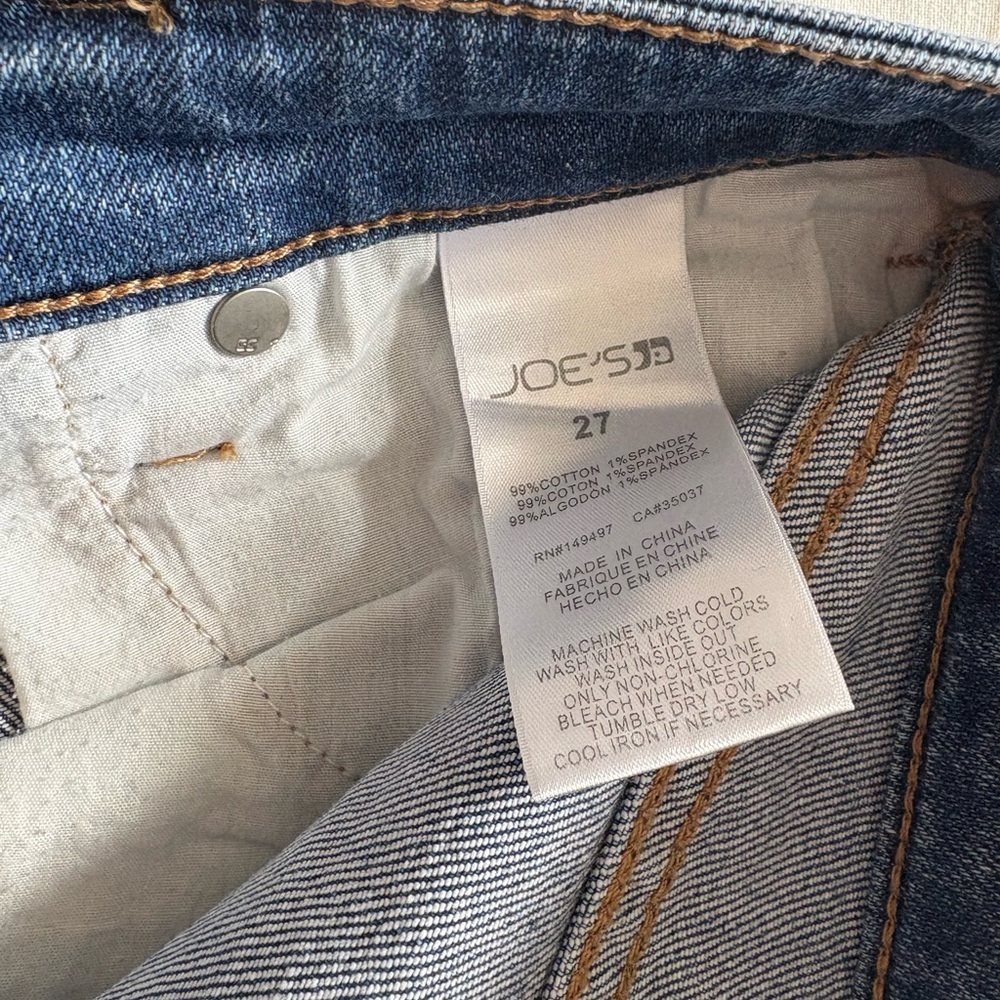 Joe’s Jeans Frayed Denim Cutoff Shorts Size 27 Medium Wash Stretch - Picture 6 of 6